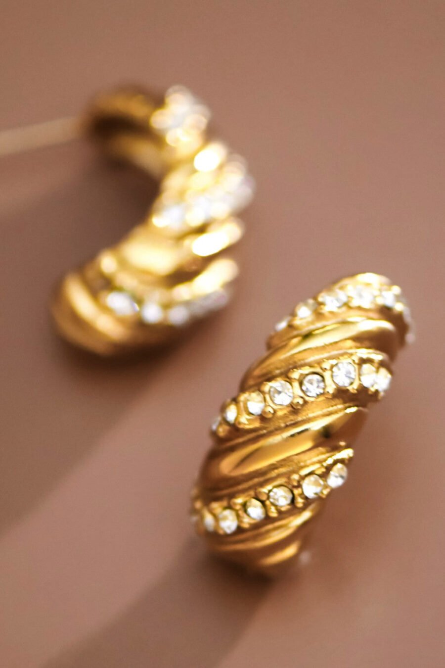 18K Gold Plated Waterproof Stainless Steel Stud Earrings - 7574