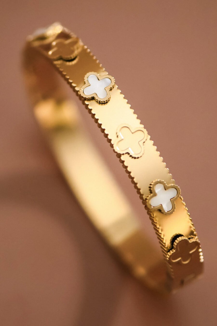 18K Gold Plated Waterproof Stainless Steel Bangle - 7621