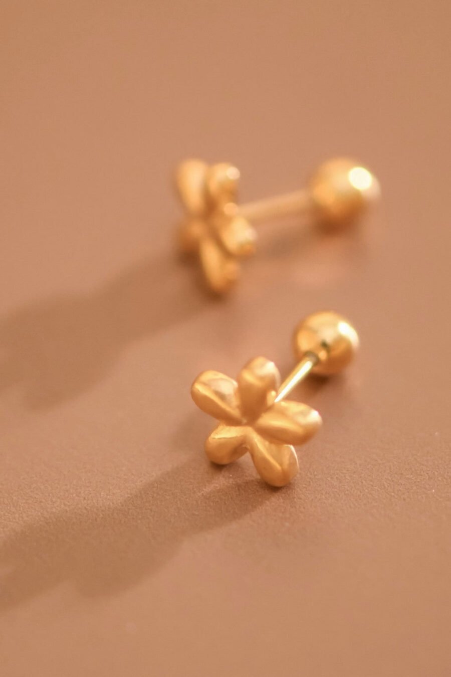 18K Gold Plated Waterproof Stainless Steel Stud Earrings - 7751