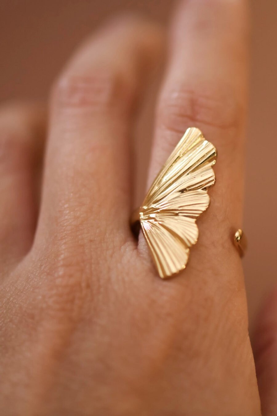18K Gold Plated Waterproof Stainless Steel Ginkgo Leaf Ring - 7890